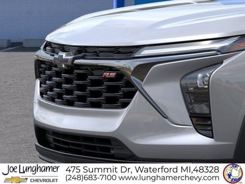 New 2026 Chevrolet Trax RS w/ Driver Confidence Package FWD image 13