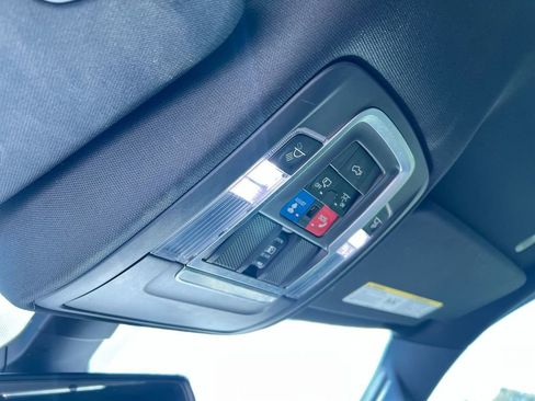 Used 2019 RAM 1500 Laramie image 18