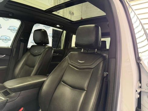 Used 2022 Cadillac XT6 Luxury image 18