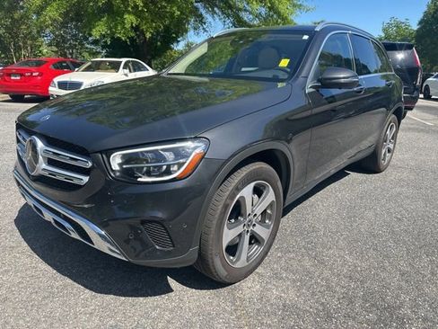Used 2022 Mercedes-Benz GLC 300 image 1