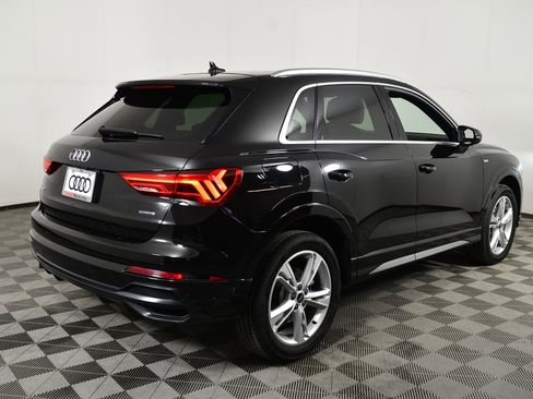 Used 2022 Audi Q3 2.0T Premium image 9