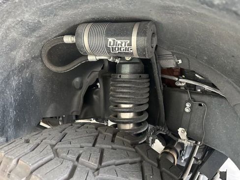 Used 2025 Ford F250 Platinum image 6