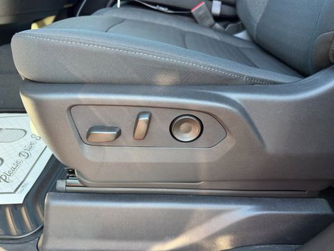 New 2026 GMC Sierra 3500 SLE w/ SLE Value Package image 23