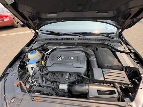 Used 2013 Volkswagen Jetta GLI Autobahn FWD image 20
