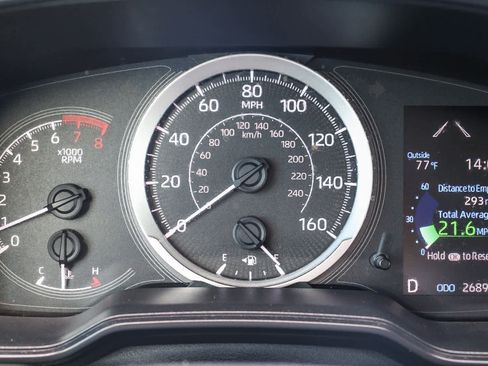 Used 2021 Toyota Corolla LE image 21