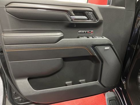 Certified 2023 GMC Sierra 1500 AT4 w/ AT4 Premium Package AWD/4WD image 11