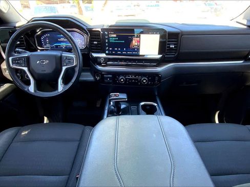Used 2024 Chevrolet Silverado 1500 LT Trail Boss w/ Protection Package AWD/4WD image 16