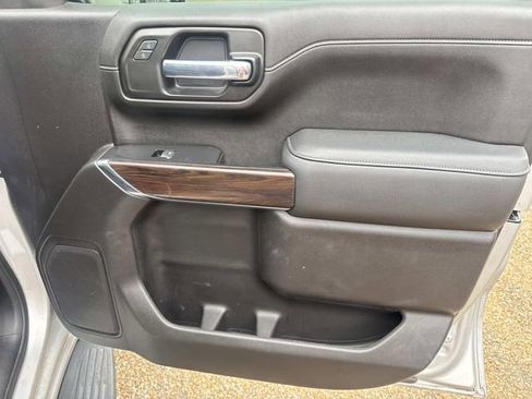 Used 2021 GMC Sierra 1500 SLT image 17