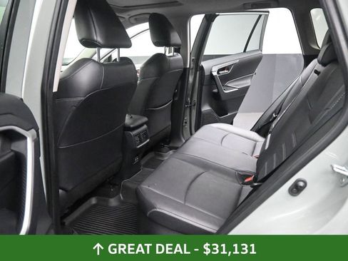 Used 2023 Toyota RAV4 XLE Premium image 28