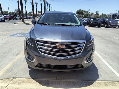 Used 2019 Cadillac XT5 Luxury FWD image 2