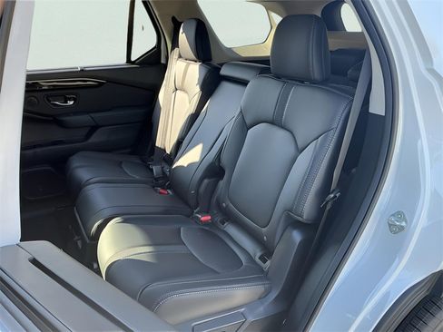 New 2025 Honda Pilot EX-L image 31