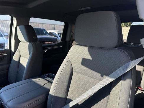 New 2026 GMC Sierra 1500 Elevation w/ LPO, Elevation Black Package image 23