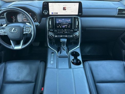 Certified 2024 Lexus LX 600 4WD w/ Interior Upgrade Package image 17