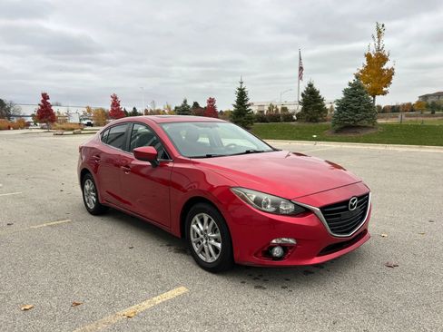 Used 2014 MAZDA MAZDA3 i Touring w/ Technology Package image 2