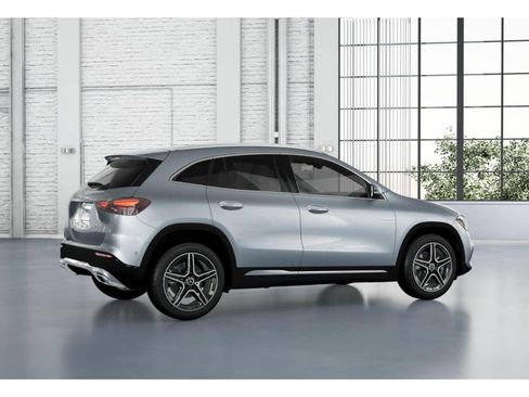 New 2026 Mercedes-Benz GLA 250 image 17