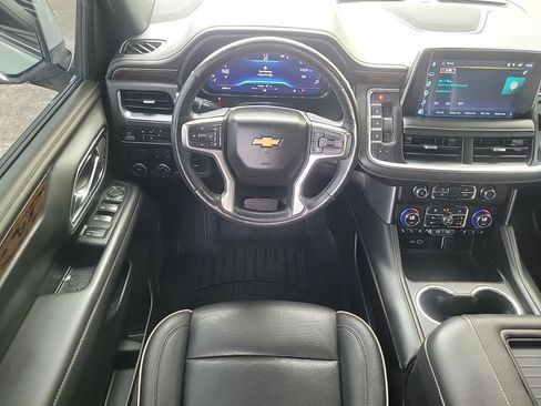 Used 2023 Chevrolet Tahoe Premier RWD image 18