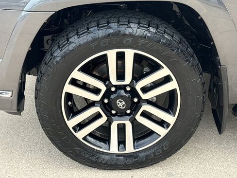 Used 2019 Toyota 4Runner Limited AWD/4WD image 16