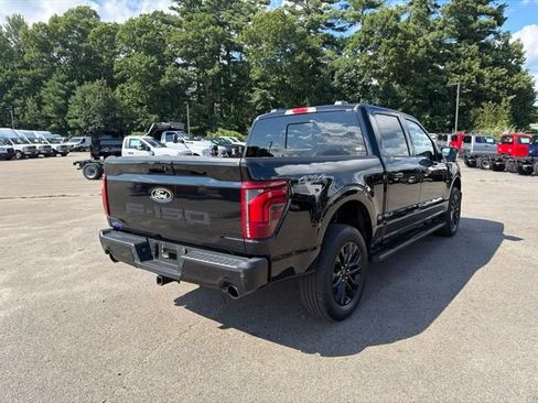 Used 2025 Ford F150 Lariat w/ Equipment Group 502A High AWD/4WD image 5