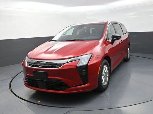 New 2027 Chrysler Pacifica Select FWD image 5