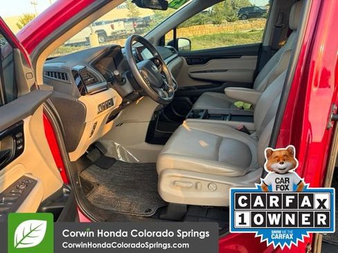 Used 2023 Honda Odyssey Touring image 13