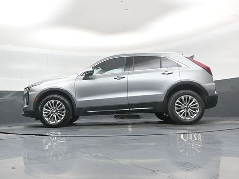Used 2024 Cadillac XT4 Premium Luxury AWD/4WD image 43