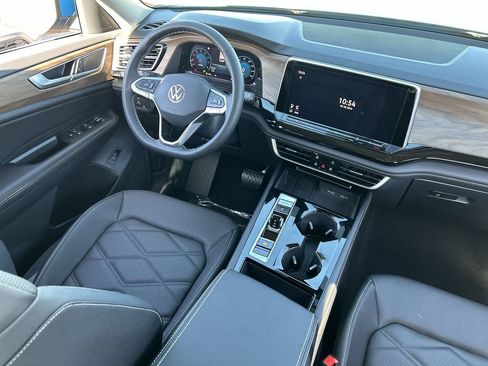 New 2026 Volkswagen Atlas SE FWD image 10