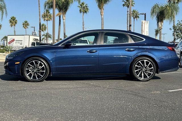 Certified 2021 Hyundai Sonata Limited w/ Cargo Package FWD image 7