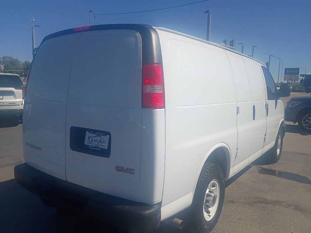 Used 2019 GMC Savana 2500 w/ Communications Package RWD image 6