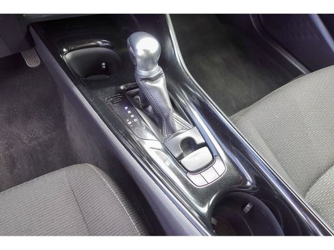 Certified 2019 Toyota C-HR XLE FWD image 19