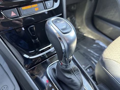 Used 2019 Buick Encore Preferred FWD image 19