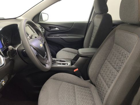Used 2022 Chevrolet Equinox LT FWD image 17