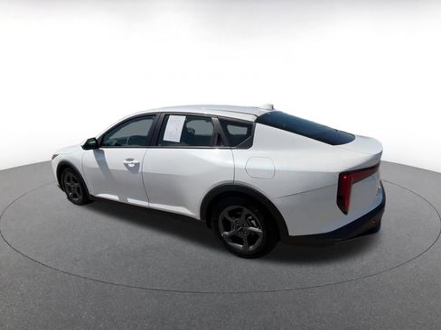 Used 2025 Kia K4 FWD image 10