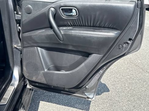 Used 2024 Nissan Armada SL w/ Midnight Edition Package RWD image 16
