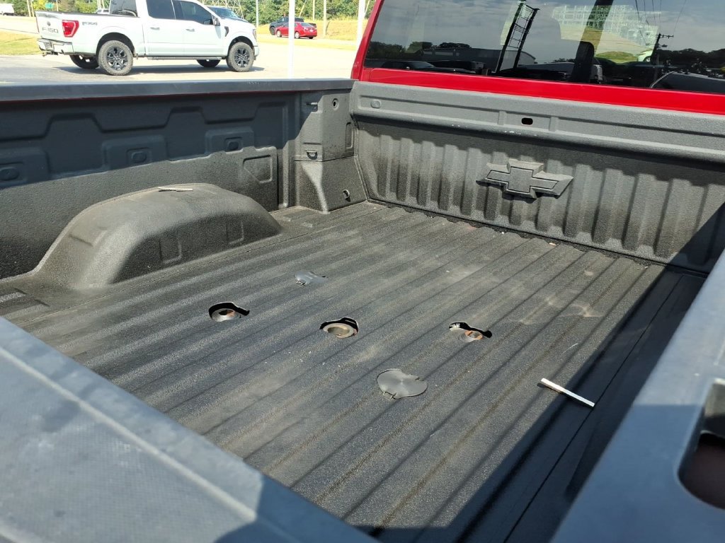 Used 2021 Chevrolet Silverado 3500 LT w/ Convenience Package AWD/4WD image 16