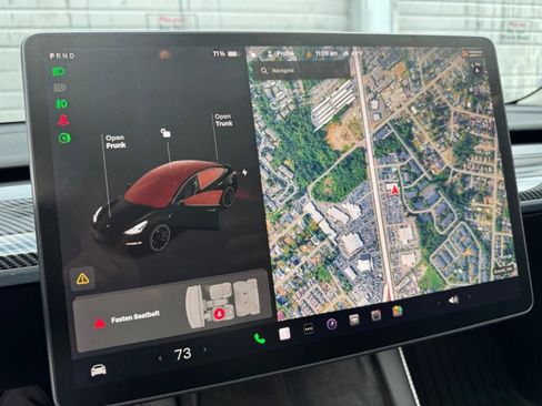 Used 2022 Tesla Model 3 Performance image 17