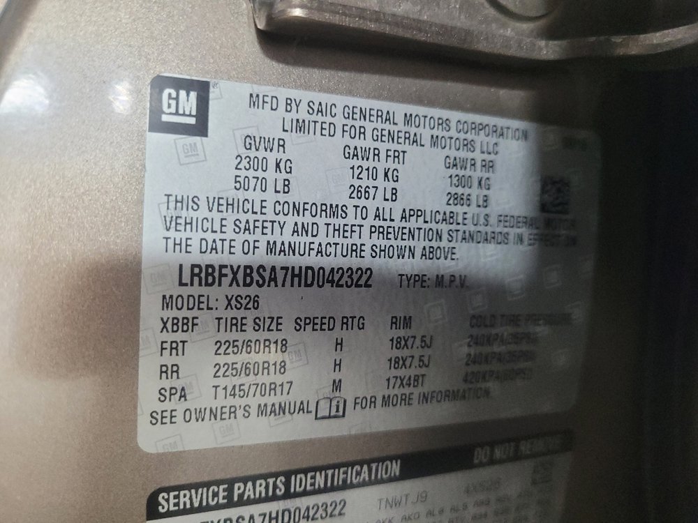 Used 2017 Buick Envision Essence FWD image 33