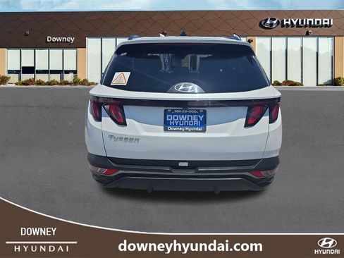 Certified 2024 Hyundai Tucson SEL AWD/4WD image 4