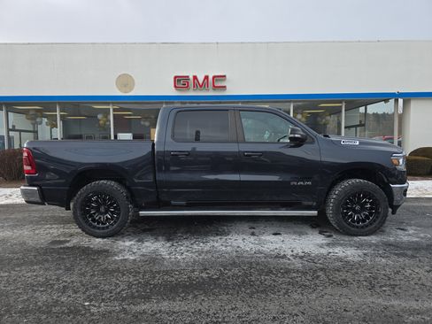 Used 2021 RAM 1500 Big Horn image 2