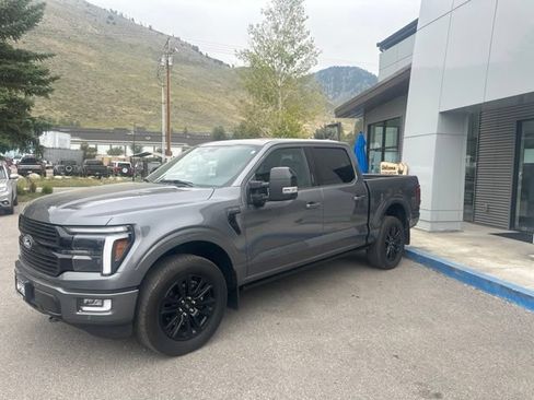 Used 2024 Ford F150 Platinum w/ FX4 Off-Road Package AWD/4WD image 3