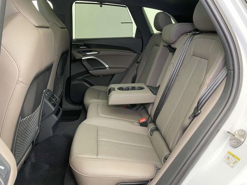 New 2025 Audi Q5 Premium Plus image 19