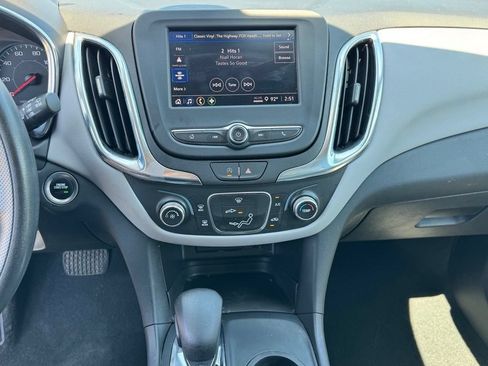 Used 2024 Chevrolet Equinox LS FWD image 14