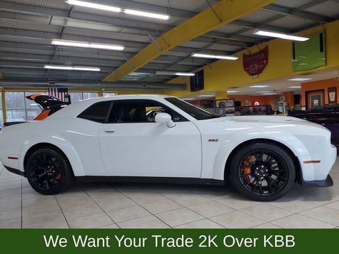 Used 2023 Dodge Challenger R/T Scat Pack image 5