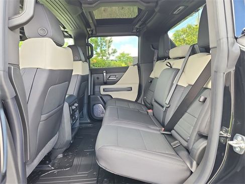New 2026 GMC Hummer EV 2X image 8