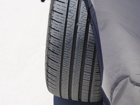 Used 2020 BMW 330i Sedan RWD image 5