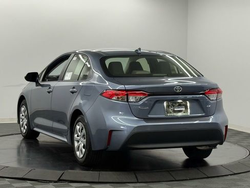 Used 2026 Toyota Corolla LE FWD image 12