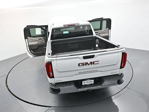 Used 2025 GMC Sierra 1500 SLT AWD/4WD image 37