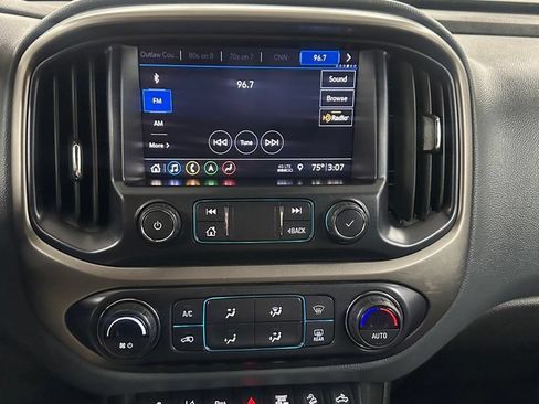 Used 2021 Chevrolet Colorado Z71 w/ Z71 Midnight Edition AWD/4WD image 22
