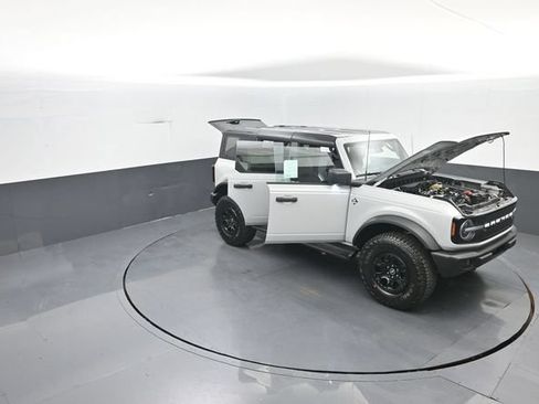 New 2026 Ford Bronco Outer Banks w/ Sasquatch Package AWD/4WD image 36
