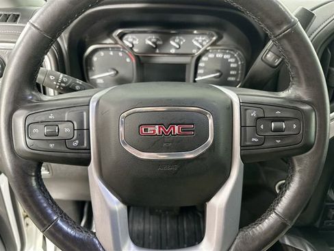 Used 2022 GMC Sierra 1500 Elevation image 19