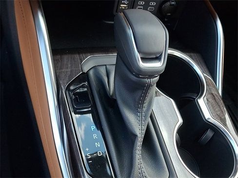 New 2026 Toyota Highlander Platinum image 15